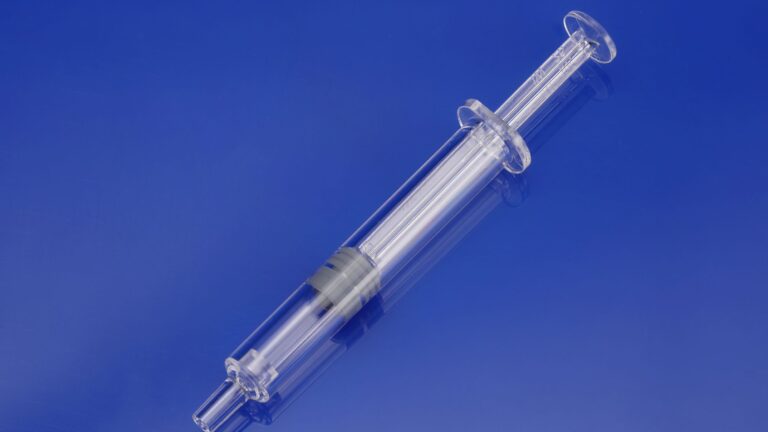 EVOSYS shows solutions for laser welding of plastics at MedtecLIVE with T4M and at KUTENO