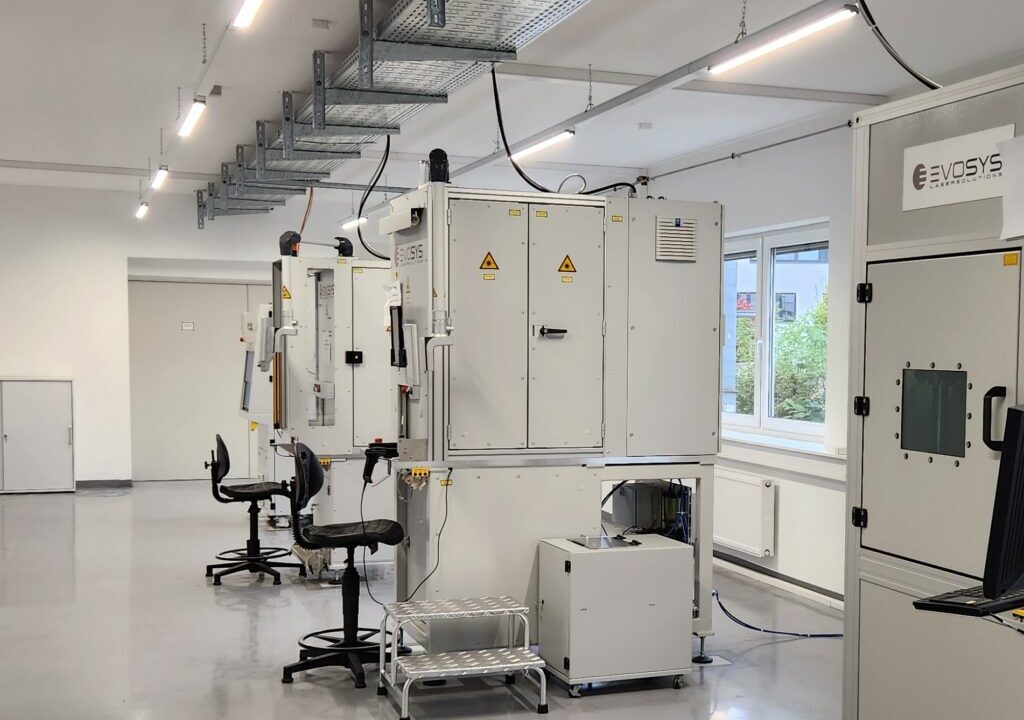 The growing of the Evosys family continues – moves in Erlangen and USA