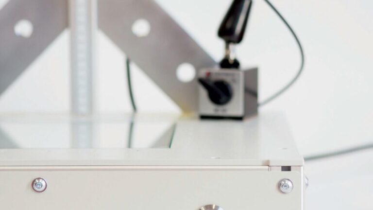 Non-destructive component testing in plastic laser welding