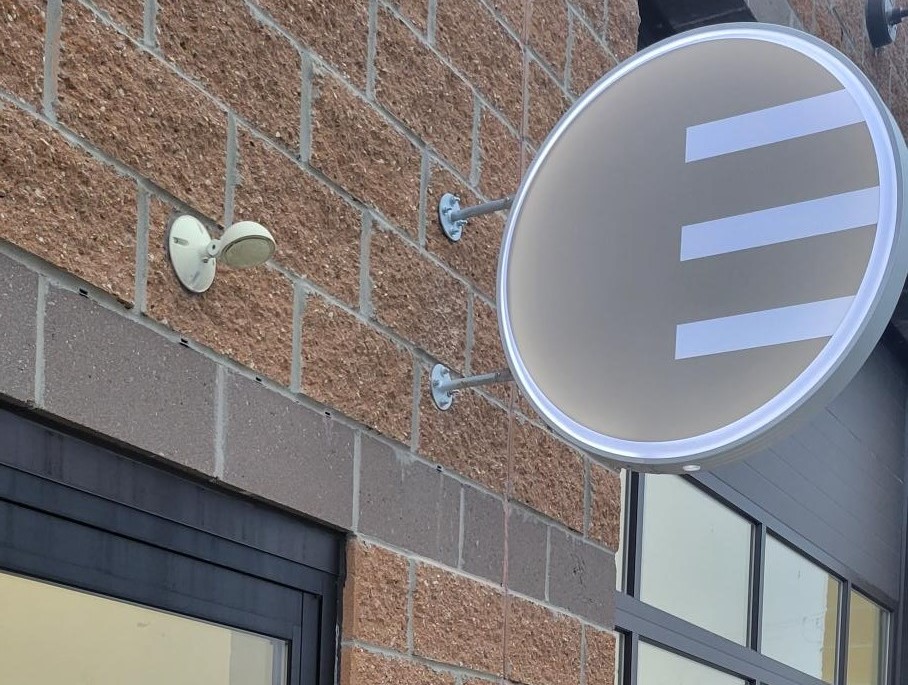 Moves at EVOSYS – Erlangen service subsidiary and American branch move into new premises