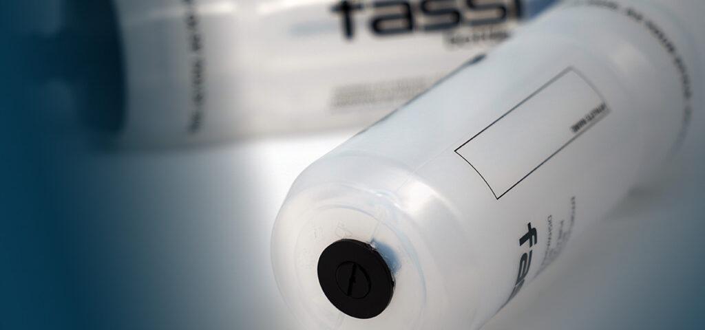 Laser Plastic Welding for Bio-Based Sports Drink Bottles: A Reliable, Automated Manufacturing Solution for Fassibottle and Evosys
